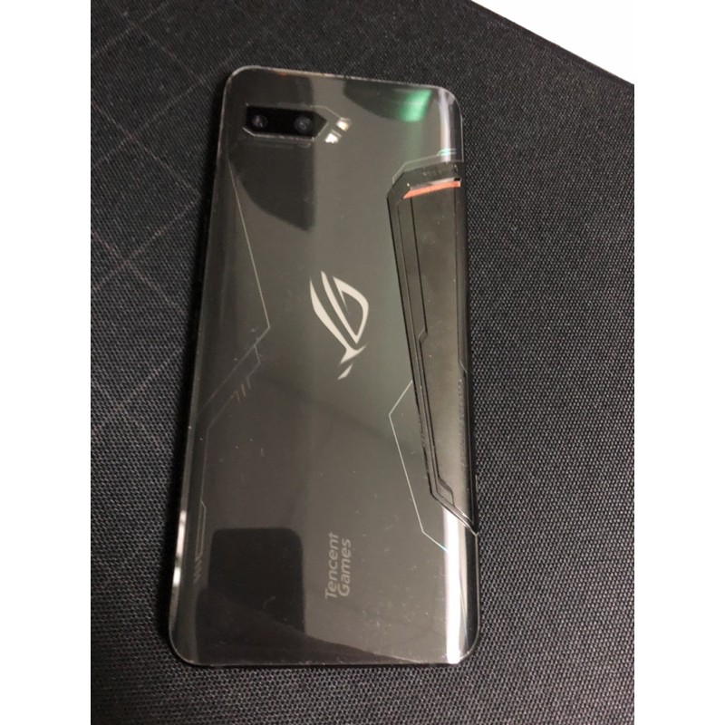 ROG Phone 2 螢幕故障