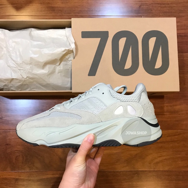 yeezy 700 salt