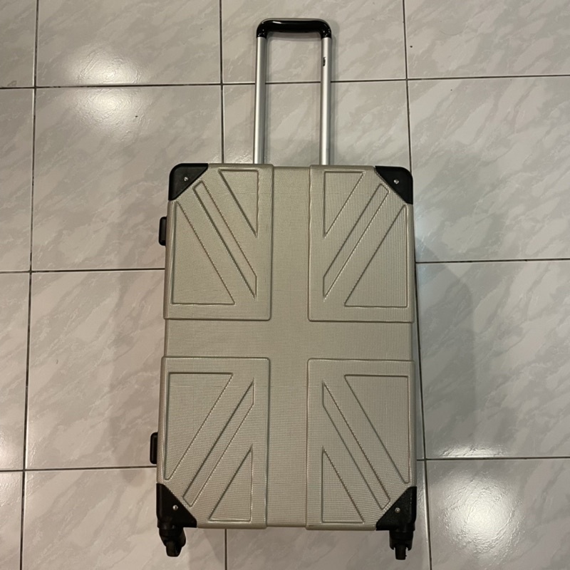 板橋自取 香檳色英國國旗 24寸行李箱 二手 少用