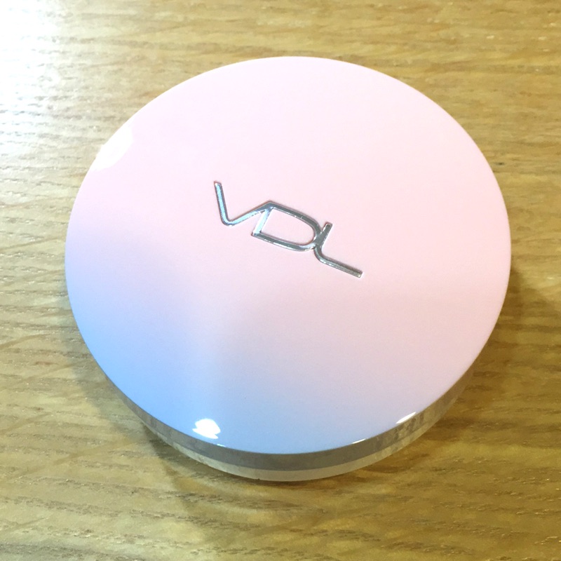 |現貨| VDL+PANTONE 限量氣墊粉餅盒