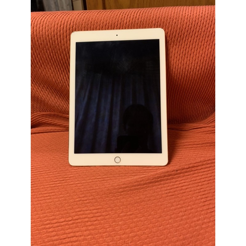 二手 Apple iPad Air 2 Wi-Fi 16GB(MH0W2TA/A)-金色