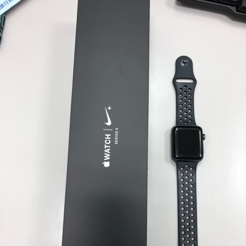Apple Watch s3 42mm Nike+太空灰