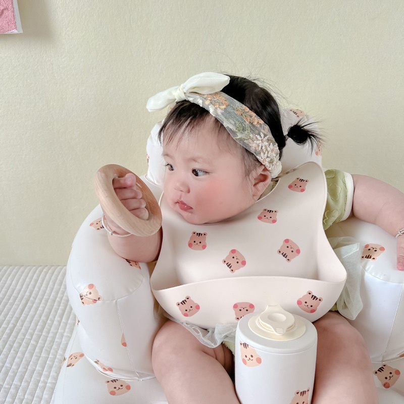 優惠活動·隨機出貨｜北歐風 韓國 百款 矽膠兒童圍兜 食用等級 副食品 餐具 寶寶 嬰兒 防水防髒