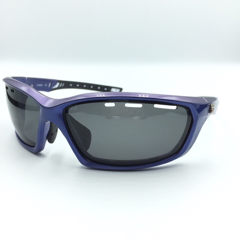 NISSAN GTR - 運動款偏光太陽眼鏡 墨鏡 重量超輕無負擔 GT5001-C1