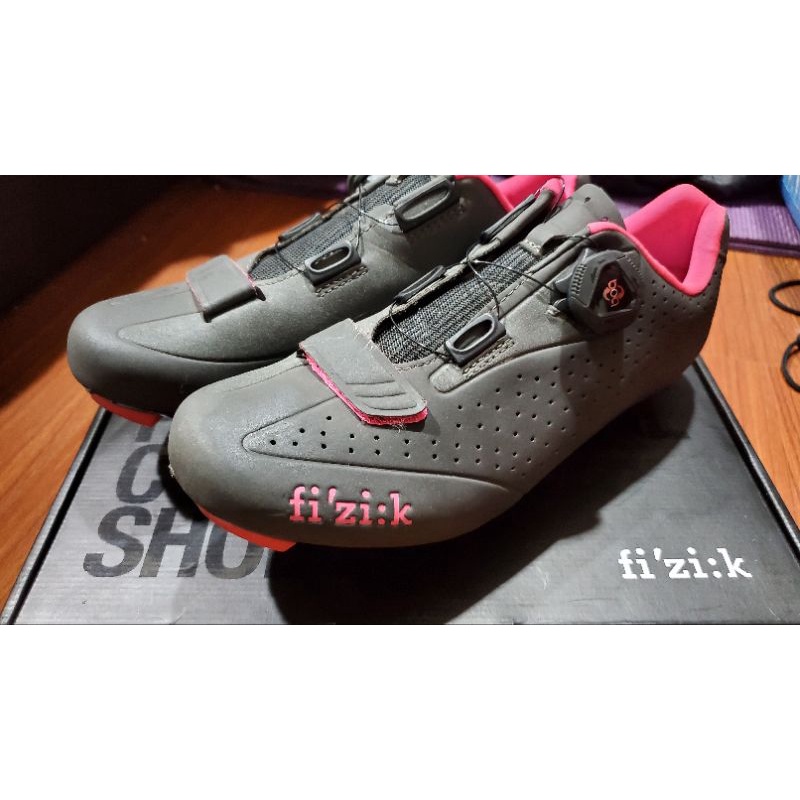 FIZIK R5 公路自行車鞋 二手卡鞋 BOA旋鈕 粉灰