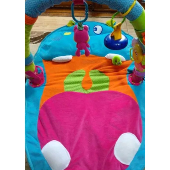 infantino 美國母嬰品牌～ 遊戲趴趴墊 裡面可以發出聲響～ 遊戲地墊 可當尿布墊可收納有拉鍊