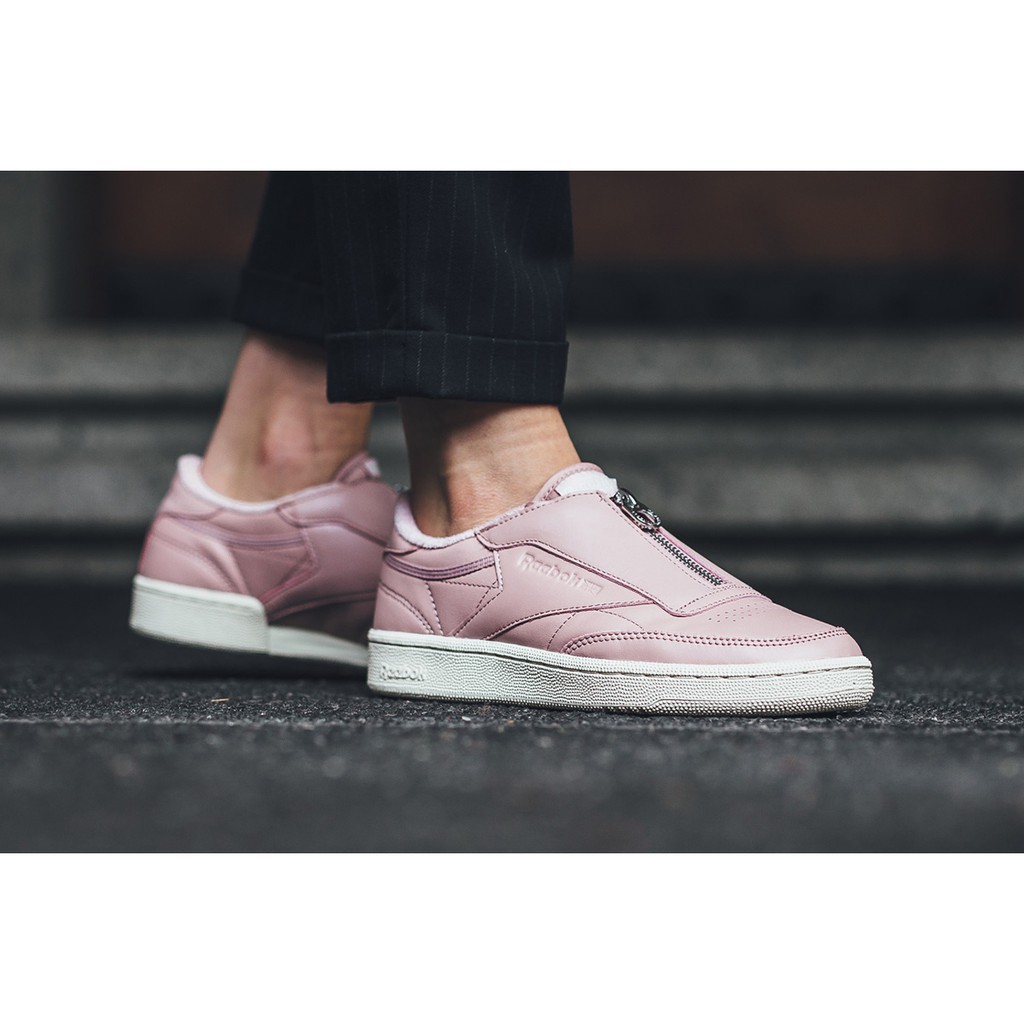 reebok classic club c 85 gigi hadid