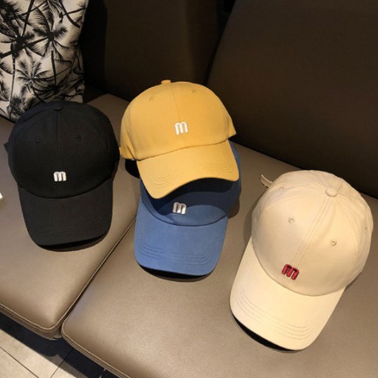 新款刺繡春夏韓版 男女字母 潮百搭鴨舌帽 防曬 遮陽帽(M棒球帽)【FIZZE】