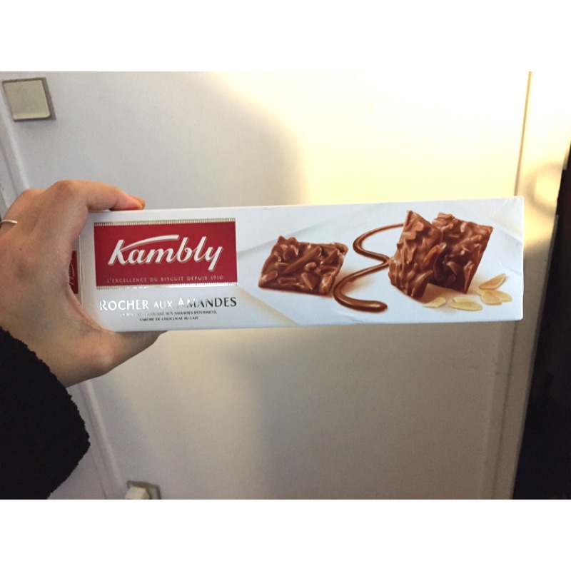 法國代購 🇫🇷 Kambly 巧克力杏仁片 超市直購