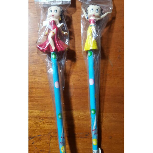 正版專櫃商品 貝蒂 Betty boop 公仔娃娃造型鉛筆組 兩支合售199元+馬克杯 優惠300元