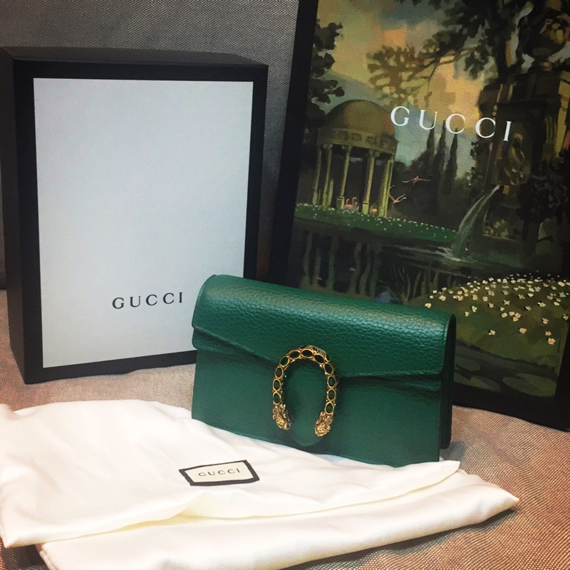 Gucci super mini 酒神包