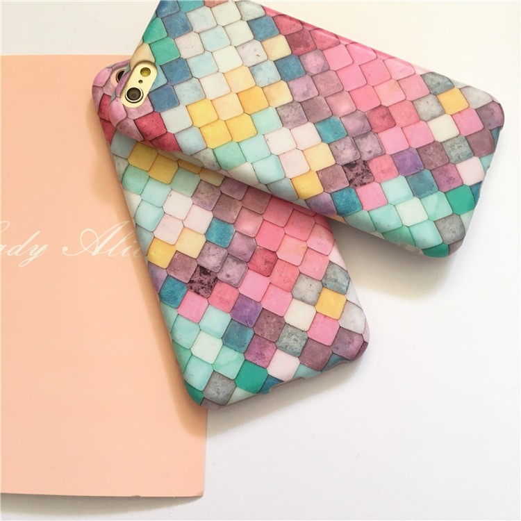 （不掉色）iPhone SE2 7 8 美人魚 彩色菱格紋 TPU 磨砂材質 手機殼  保護殼 彩繪殼 iphone8