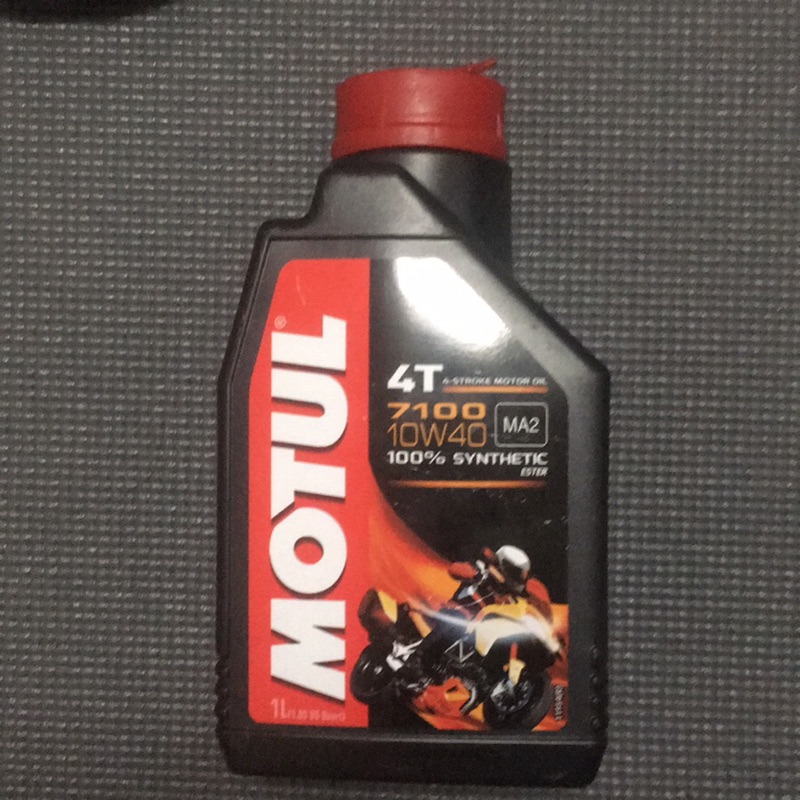 Motul 4T 7100 10w40機車機油 開封過剩850cc 買就送全新皮革錢包