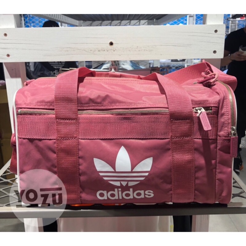 ⭐️YOZU ⭐️Adidas 愛迪達旅行袋健身包DH4323 | 蝦皮購物