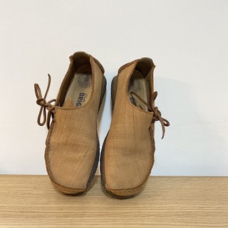 clarks originals 生膠底 休閒皮鞋 女鞋 uk5