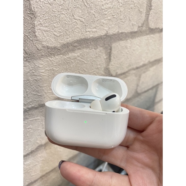 售：AirPods pro右耳+充電盒（不拆賣）