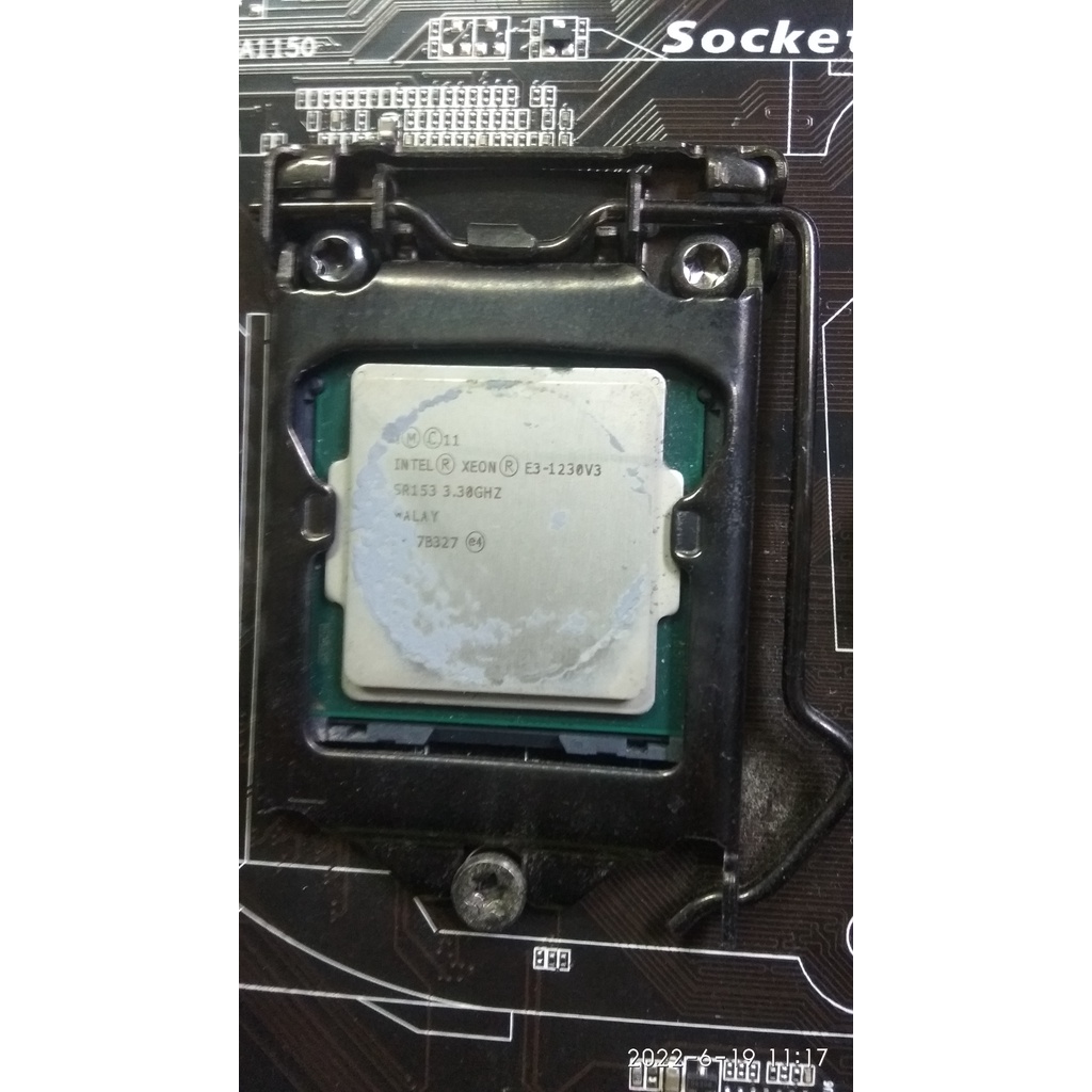 賣2手良品Intel® Xeon® 處理器 E3-1230 v3 8M 快取記憶體，3.30 GHz