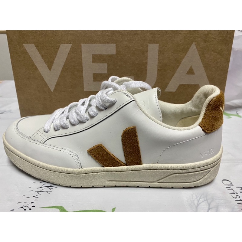 VEJA V12 🔥棕色絨毛 皮革款 38號