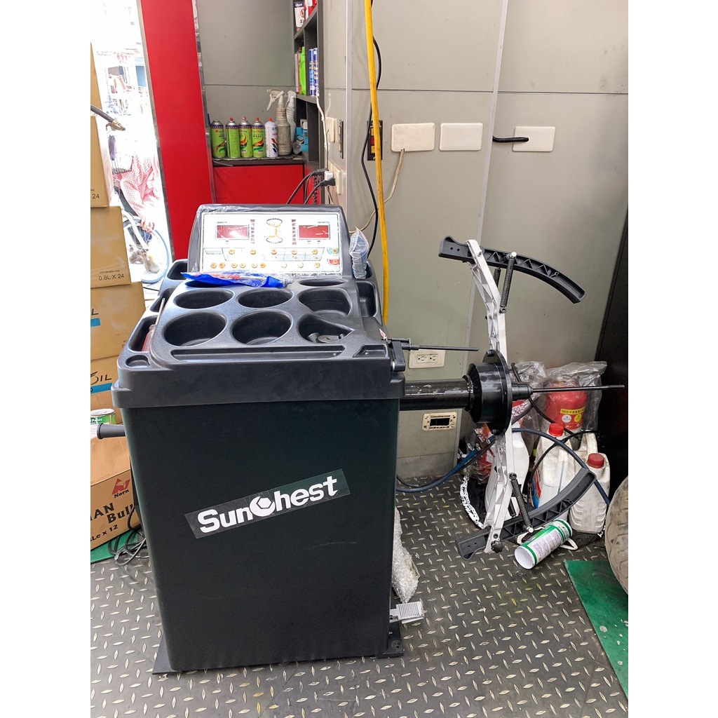 三起工具-平衡機/專業輪胎平衡機/專業汽機車輪胎檢修設備、保養維修/機車輪胎平衡機/220V用