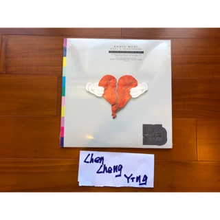 限量 Kanye West 808s & Heartbreak by Kaws 設計 封面 海報 黑膠 專輯 唱片
