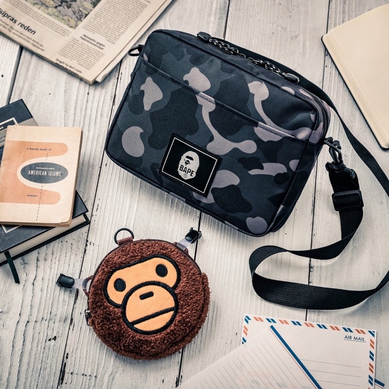 「台灣現貨」BAPE KIDS 日本 限定 雜誌 附錄 贈品 A BATHING BAPE APE 零錢包 小包 斜背包