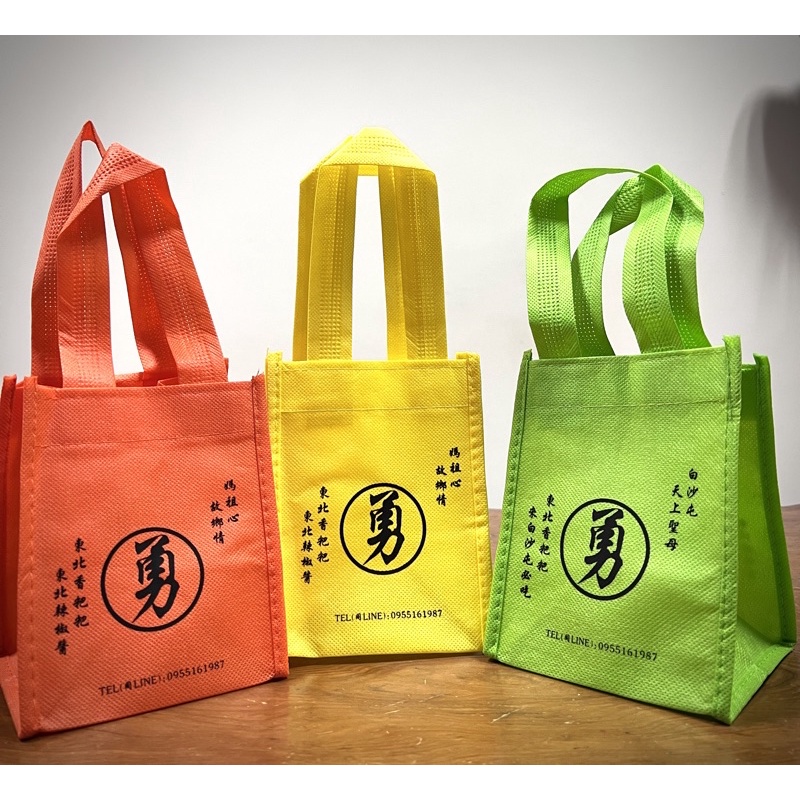 12*12*15公分，超級可愛白沙屯媽祖結緣品，購物袋🛍️，六種顏色隨機出貨