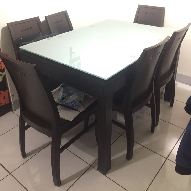 質感大餐桌+6張椅📌兩邊都可延長+50cm‼️好木耐用👍👍9成新