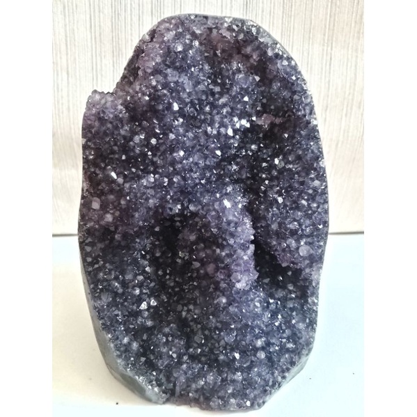 烏拉圭紫水晶、紫晶鎮，帶暗財洞，綠色瑪瑙線，小晶體，紫度夠