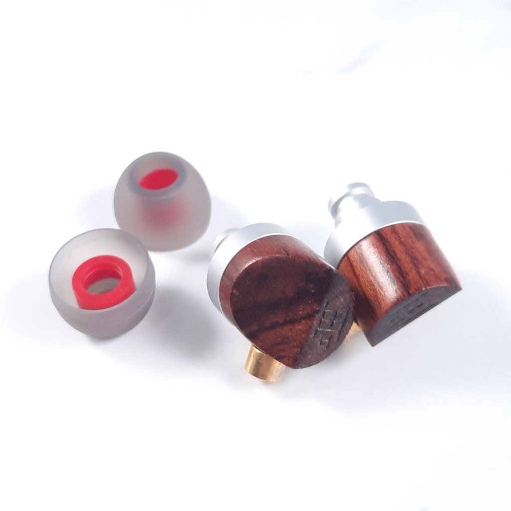 鳴匠 DK-周 人聲 mmcx 木製 木質 DK DIY ie800 Daik 可換線耳道式耳機 等級5