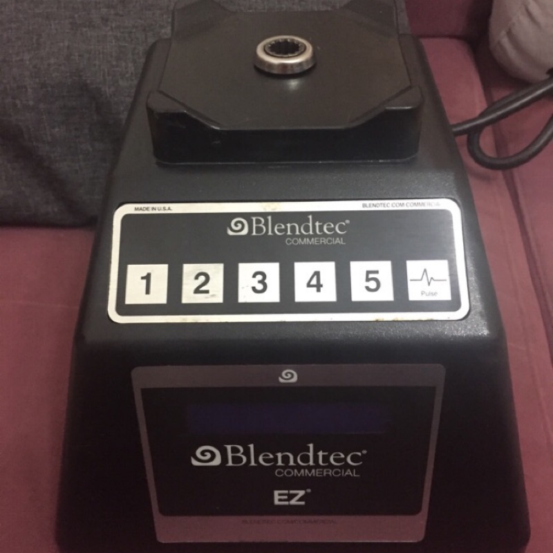 Blendtec ES-3 多功能調理機 果汁機 3匹馬力(主機) 含盒 保卡 說明書 美國原裝 僅含主機 需自購容杯