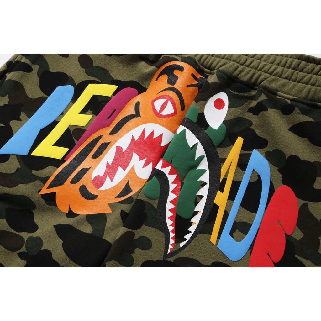 預購 2月27號　BAPE x READYMADE TIGER SHARK 虎鯊短褲SHORTS