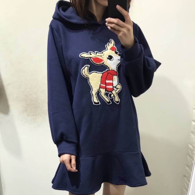 正韓新品❤️❤️  👉魚尾口袋小鹿帽T