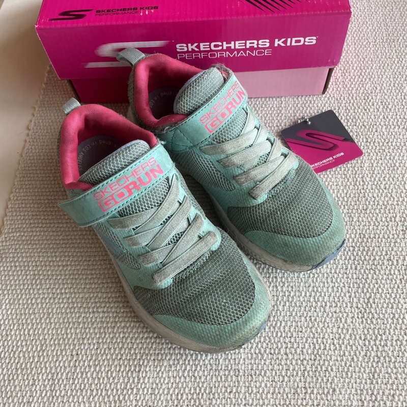 7成新👉Skechers 女童鞋,有鞋盒