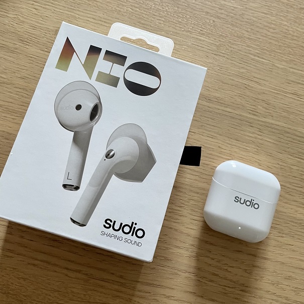 瑞典~Sudio NIO~真無線耳機白色半開放式設計佩戴穩固