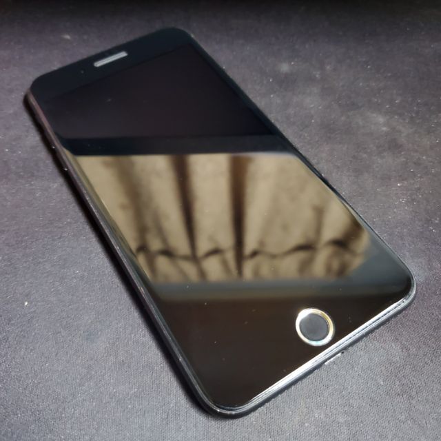 售 Apple iPhone 7 plus 32G 黑