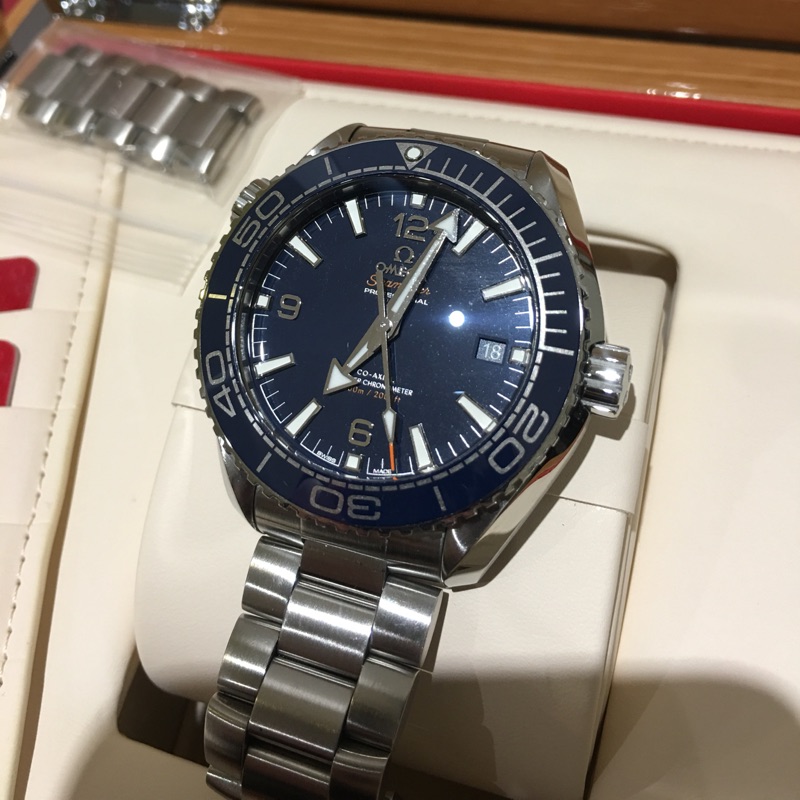 Omega 海馬系列PLANET OCEAN 600米系列 歐米茄同軸擒縱43.5毫米大師天文台腕錶