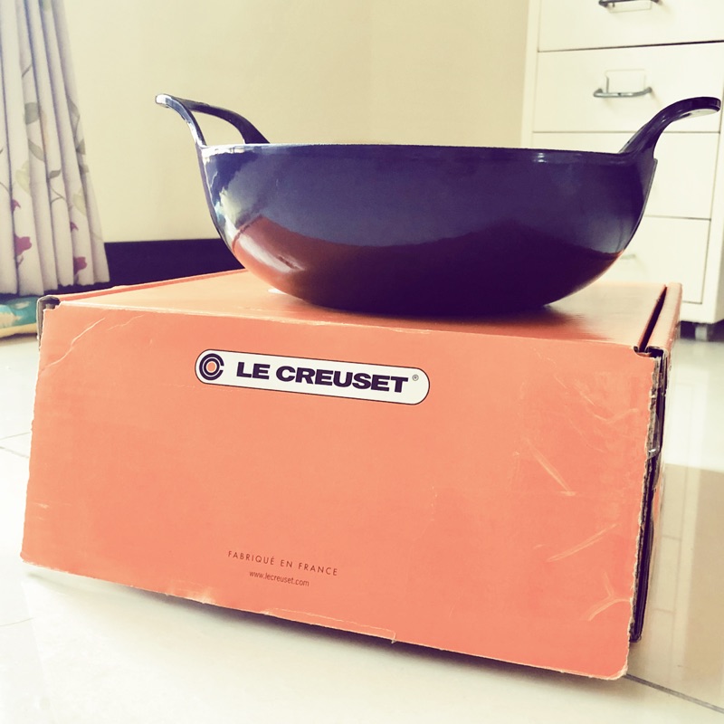 Le Creuset 鑄鐵巴蒂鍋 24cm (大）深紫茄色 (Aubergine)