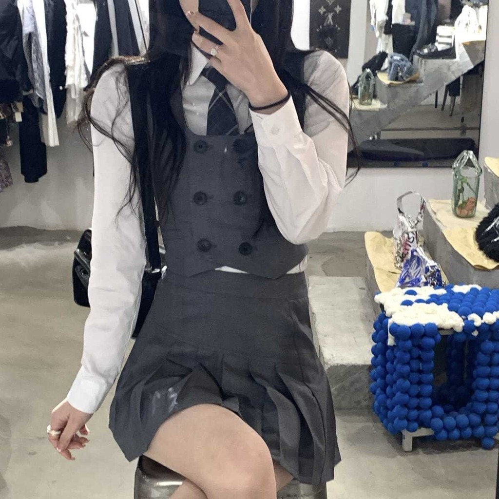 Jmshop 高校美少女減齡顯瘦短款灰色馬甲百褶裙兩件套學院風 蝦皮購物
