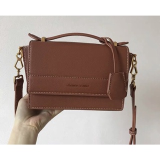 ＬＣ．代購【🇸🇬Charles&keith.新款荔枝紋吊飾肩揹包】新加坡代購 小ck包包 女包 翻蓋側揹包 長短皮夾