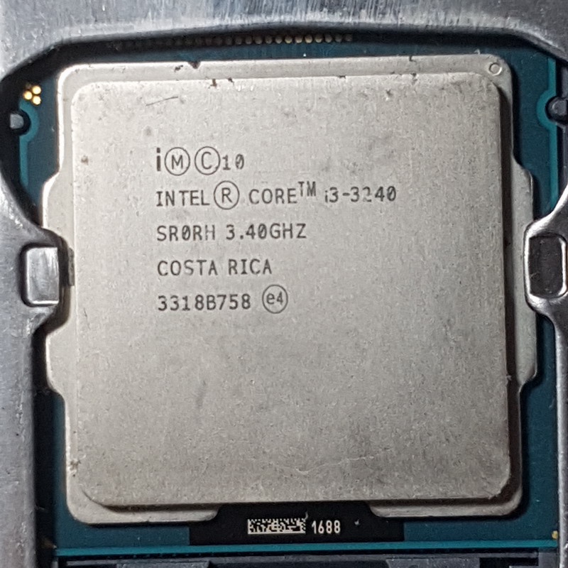 Core i3-3240 3.4G處理器 + 華碩 P8H61-M LX3 R2.0 主機板、整套賣含原廠風扇與後擋板