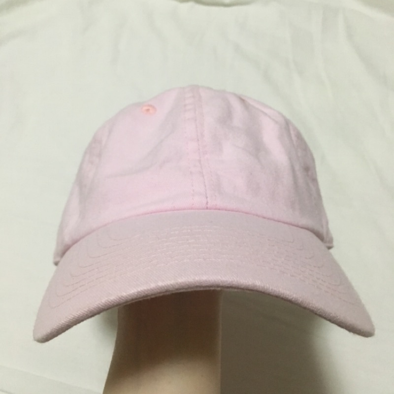 全新 現貨 一頂 champion💗粉紅 老帽