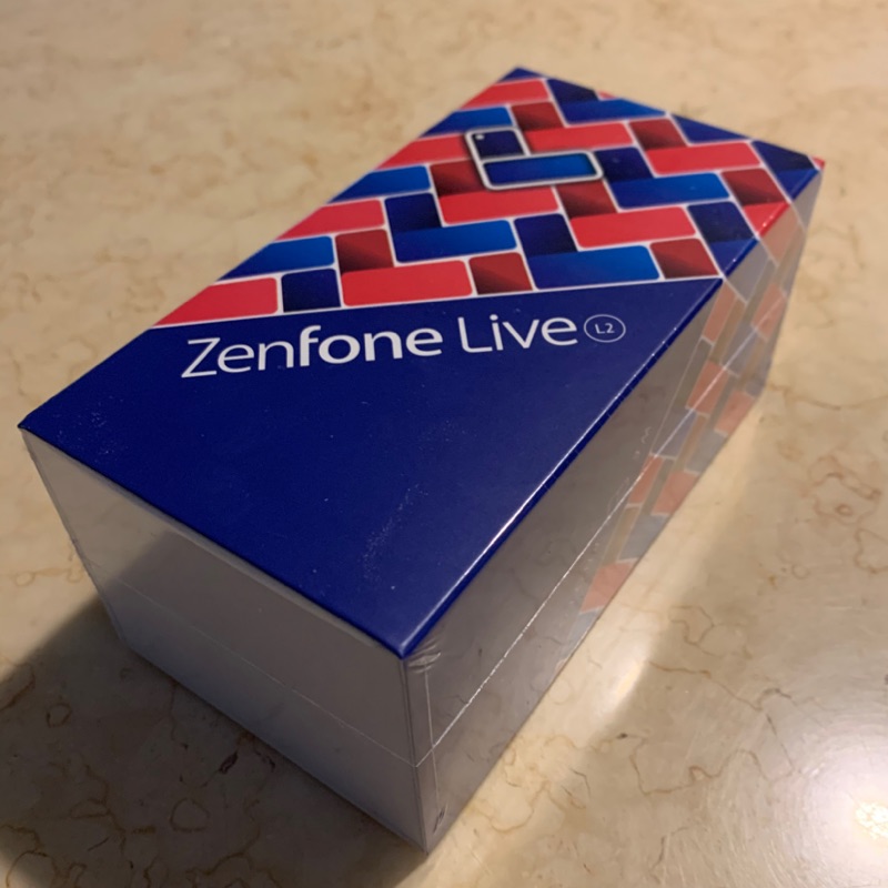 全新 Asus 華碩 Zenfone L2 5.5吋 銀河藍 雙sim卡 16G手機