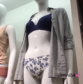 UNIQLO高腰蕾絲內褲