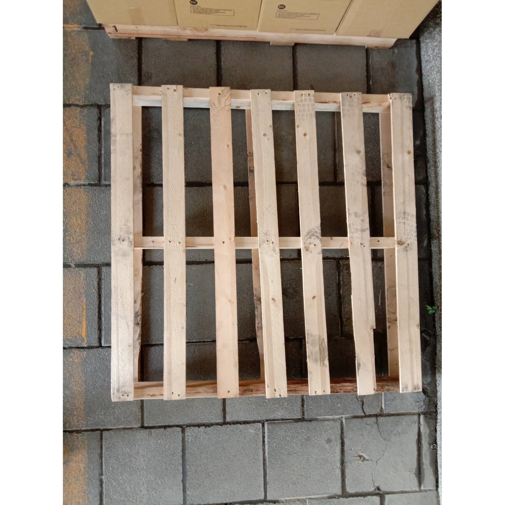 木材棧板 木製棧板 棧板 堆疊棧板 二手棧板 中古棧板 約110x110x11堆高 卸貨 物流 棧板 回頭車 防潮 隔離