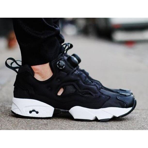 reebok pump 30th nero