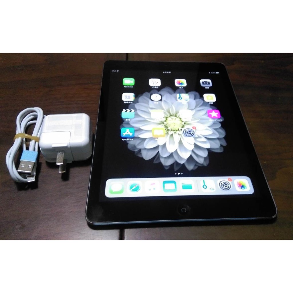 【老農夫】Apple iPad Air 1 (Wi-Fi, 32GB)New Panel  Charger A1474