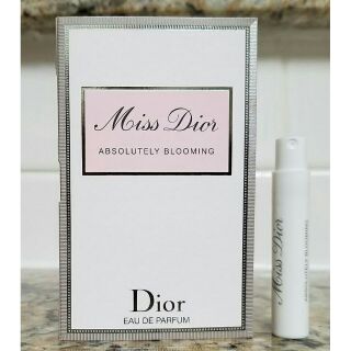 【全新、專櫃貨】【Dior 花漾迪奧精萃香氛針管香水1ml】