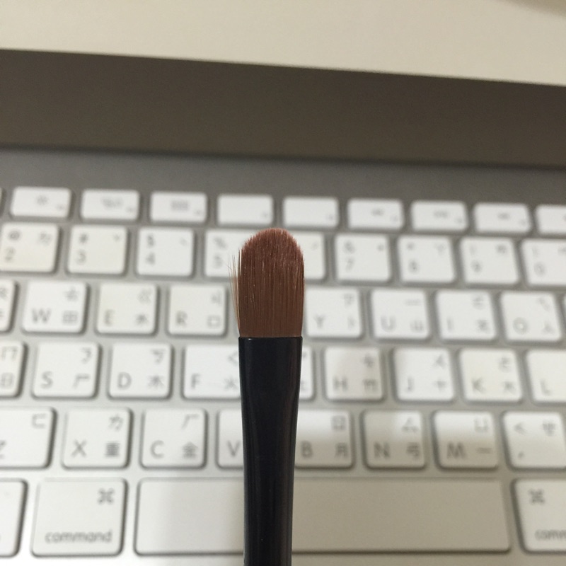 Bobbi brown 亮采遮瑕刷