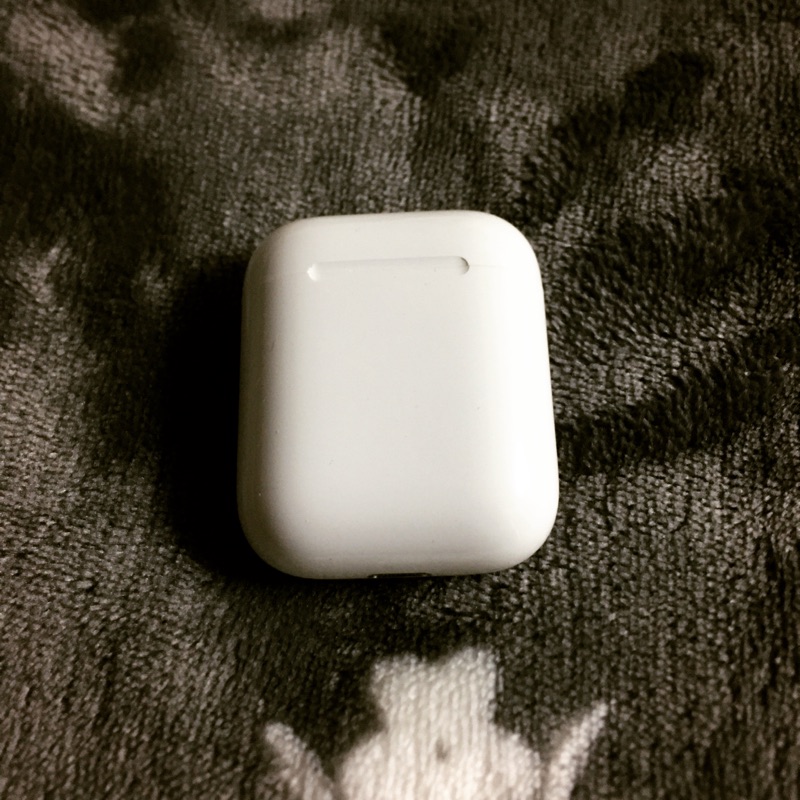 二手 AirPod 一代 空盒 盒子 充電 耳機 蘋果 apple 藍芽 藍牙