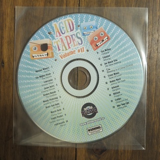 V.A. ACID TAPES Volume.17 OFF THE RECORD